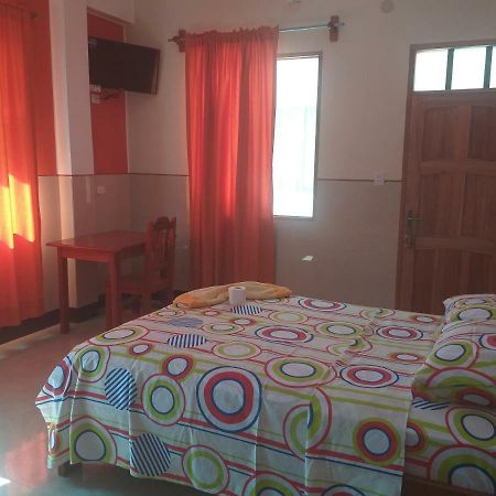 Hotel Tacuaral 루레나바케 외부 사진