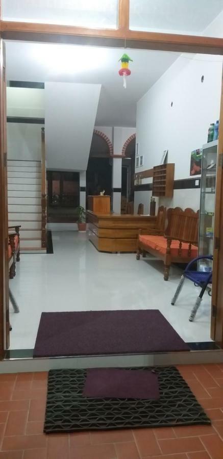 Hotel Tacuaral 루레나바케 외부 사진